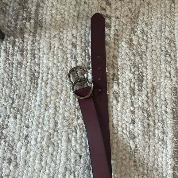 NWT Gap 100% Brown Leather Belt - SZ S - Picture 1 of 1